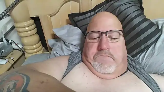 Bigbear0563 online show from November 2025 04:07:02 PM