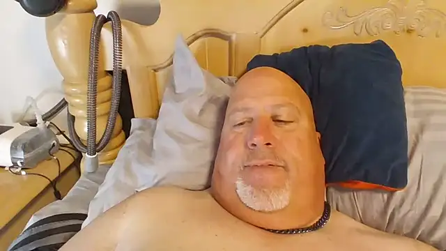 Bigbear0563 online show from June 2026 09:10:02 PM