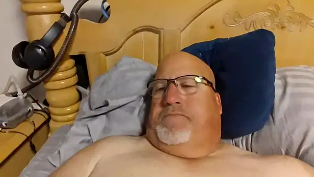 Bigbear0563 online show from June 2026 02:51:02 PM