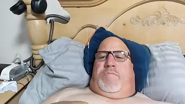 Bigbear0563 online show from July 2026 12:53:01 PM