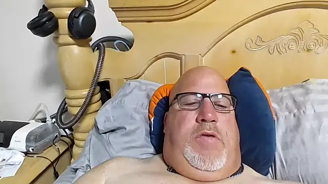 Bigbear0563 online show from July 2026 04:11:01 PM