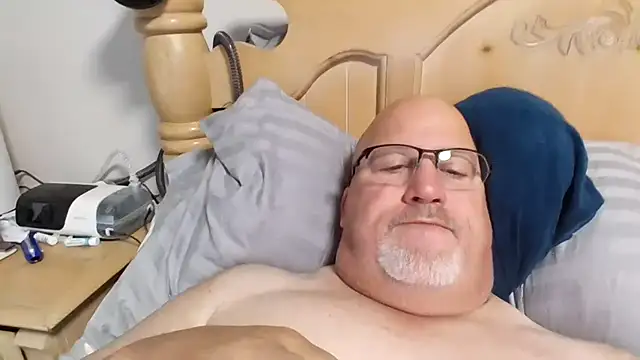 Bigbear0563 online show from August 2026 03:49:02 PM