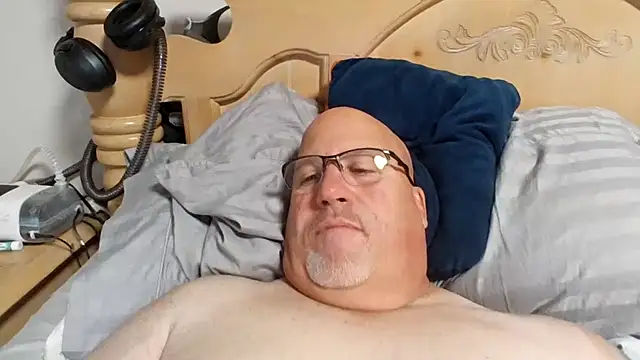 Bigbear0563 online show from August 2026 03:36:01 PM
