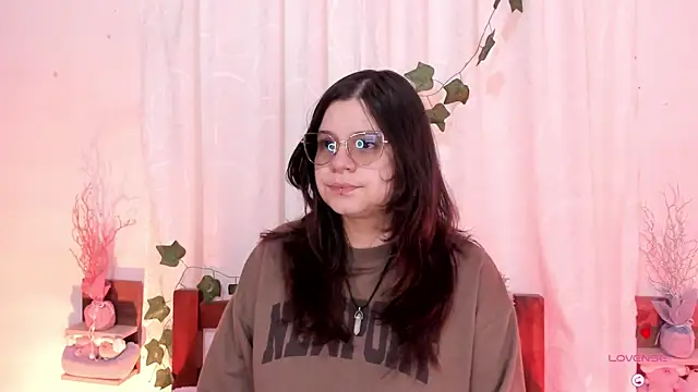 Mey moon online show from February 2025 03:38:01 PM