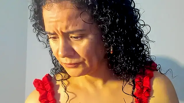 Sami Hotie1 online show from November 2025 06:23:02 PM