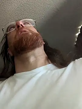 Geeznuts19 online show from February 2026 05:08:01 PM