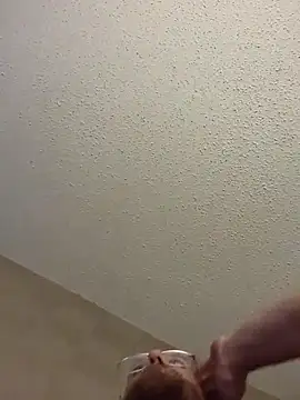 Geeznuts19 online show from February 2026 03:47:02 AM