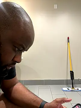 Snapshot of africandickxxl chatting on October 2025 11:51:02 AM africandickxxl online show from October 2025 11:51:02 AM