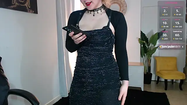 Crystal-dreamt online show from May 2026 09:14:01 AM