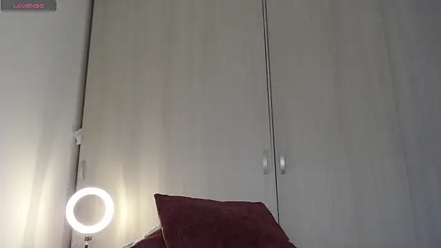 cristal sexybody online show from December 2025 08:28:02 PM