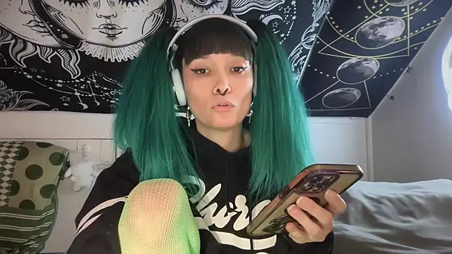 FRRANNKIE online show from February 2025 04:42:02 AM