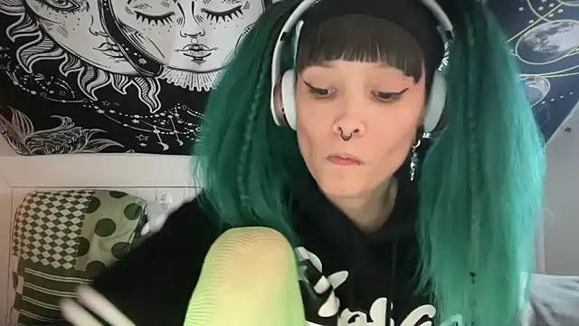 FRRANNKIE online show from February 2025 07:47:02 AM