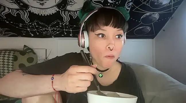 FRRANNKIE online show from March 2025 12:23:02 PM