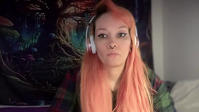 FRRANNKIE online show from January 2026 01:49:02 PM