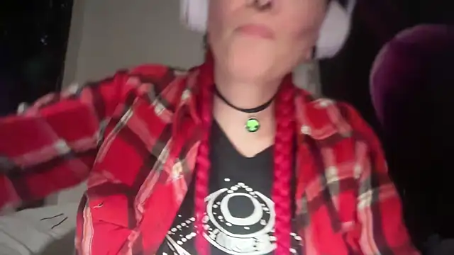 FRRANNKIE online show from June 2026 11:20:02 PM