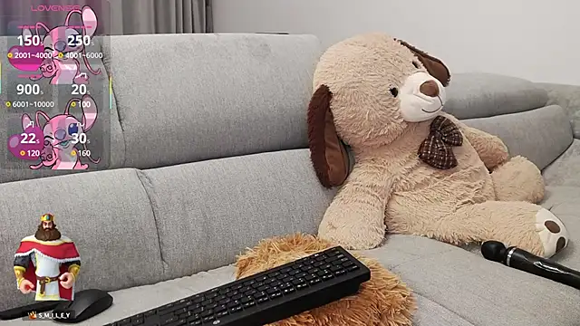 Snapshot of Kailynn_Moenn chatting on March 2025 03:22:02 AM Kailynn Moenn online show from March 2025 03:22:02 AM