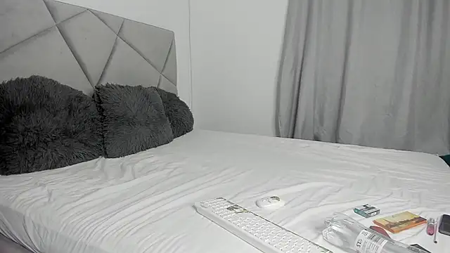 BlueEyesLexy online show from February 2026 05:05:01 AM