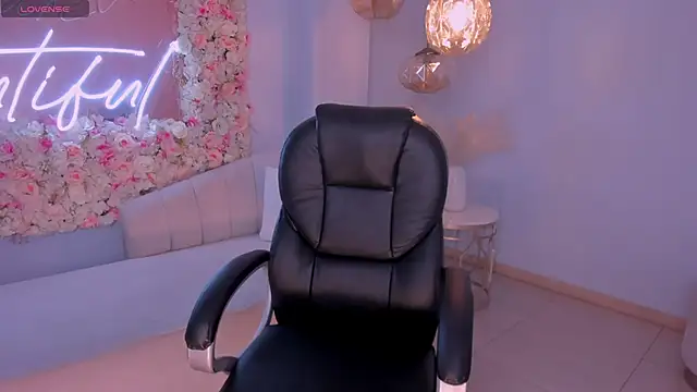 MileyCruz  online show from December 2024 03:19:02 AM