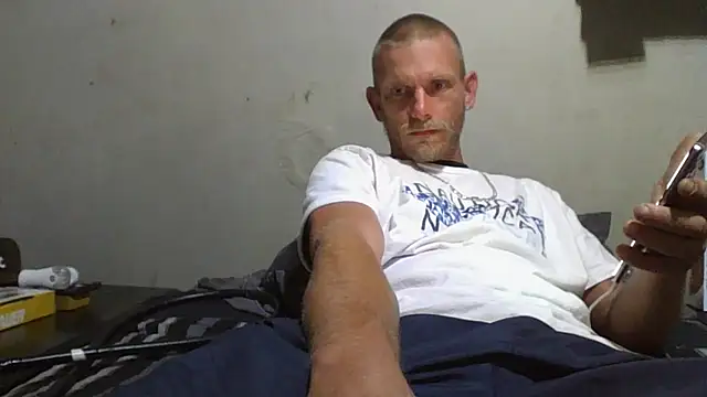 daddytim0 online show from April 2026 06:24:02 PM