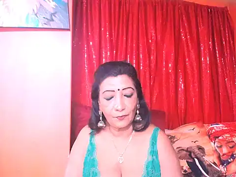 indiansarika65 online show from June 2026 03:51:02 PM