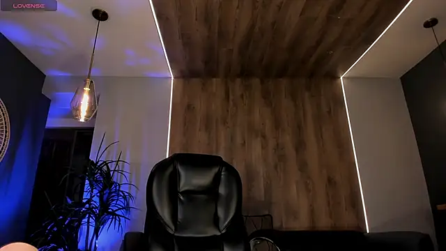 SophiePalmer online show from October 2025 11:20:02 AM