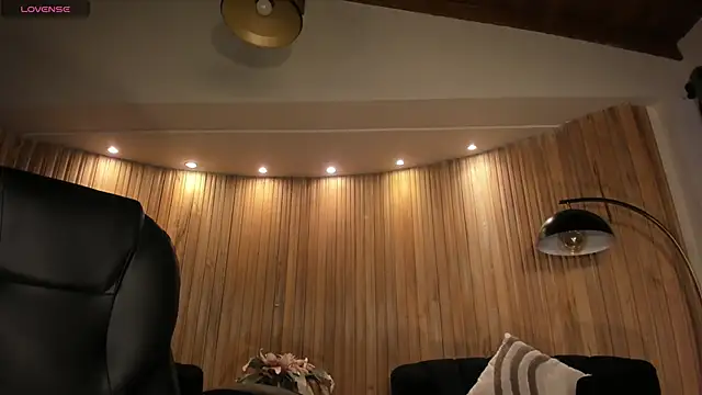 SophiePalmer online show from March 2026 11:28:02 AM