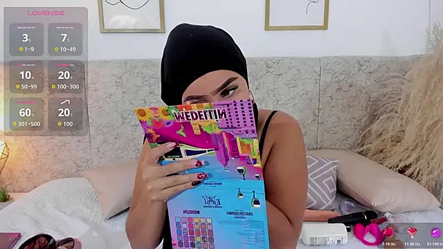 abby gibson online show from October 2025 06:53:01 PM