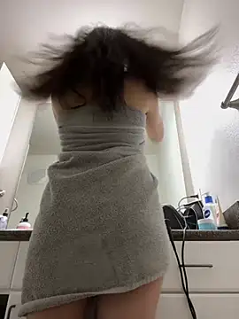 Natur4lBeautyb33 online show from December 2024 07:43:02 PM