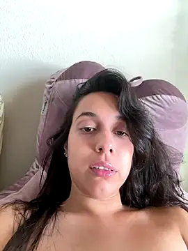 Natur4lBeautyb33 online show from September 2025 02:06:01 PM