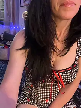 Snapshot of DominiqueX0 chatting on June 2026 05:51:01 PM DominiqueX0 online show from June 2026 05:51:01 PM