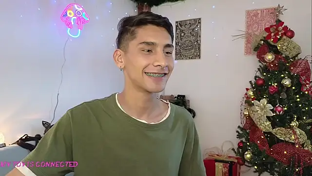 by pandora online show from December 2024 06:48:01 PM