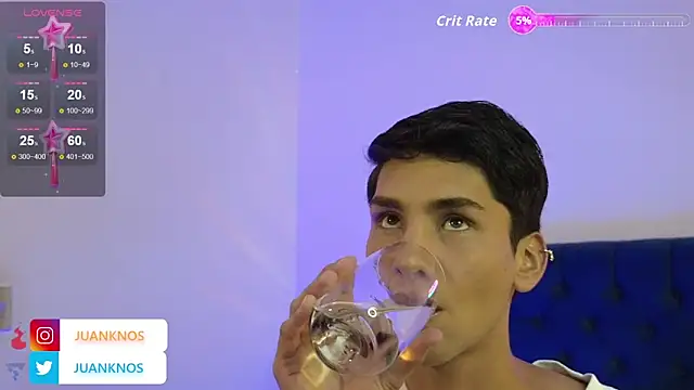 by pandora online show from October 2025 08:42:01 PM