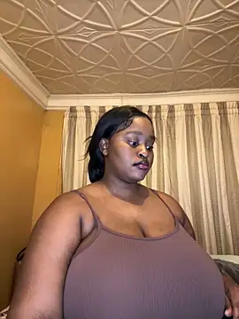 KnockoutBestie online show from April 2026 07:56:01 PM