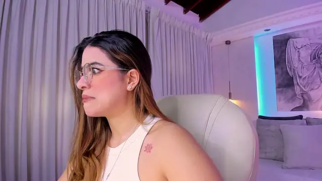 nathalie rivers online show from April 2026 11:14:02 AM