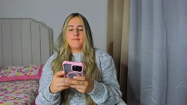 Hanna86 online show from April 2026 12:38:02 AM