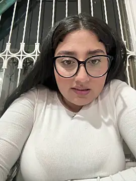 croftsmila online show from September 2025 11:27:01 PM