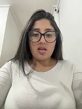 croftsmila online show from October 2025 11:18:02 PM