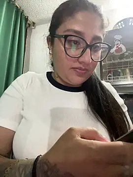 Snapshot of croftsmila chatting on July 2026 12:14:02 AM croftsmila online show from July 2026 12:14:02 AM