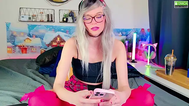 Kittychatte online show from December 2024 10:47:02 AM