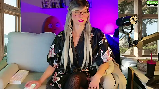 Kittychatte online show from October 2025 09:41:01 AM