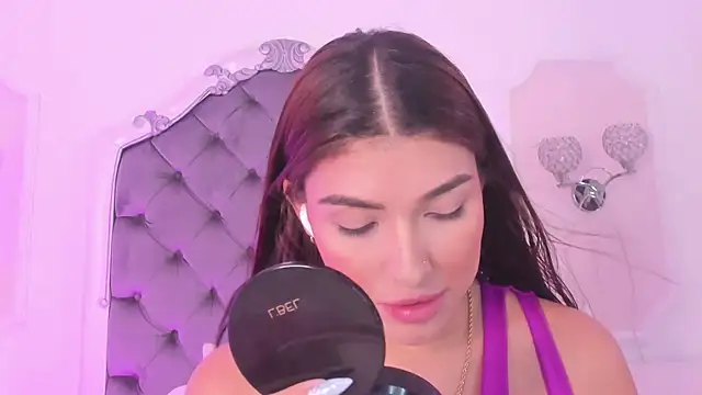 Snapshot of _brenda_becker chatting on July 2026 07:38:02 PM brenda becker online show from July 2026 07:38:02 PM