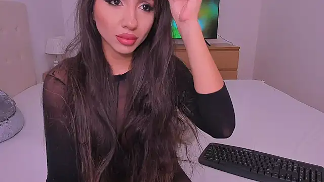 Snapshot of Your_Girl69XXX chatting on December 2024 10:12:01 PM Your Girl69XXX online show from December 2024 10:12:01 PM
