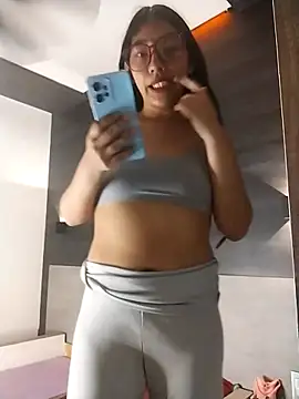 Umaru uwu online show from April 2026 07:03:02 AM