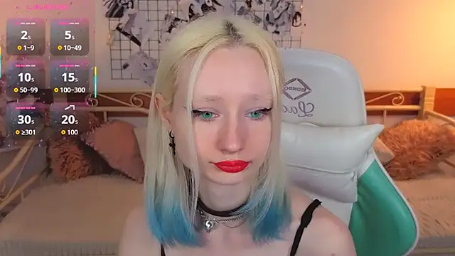 Katia Kim online show from March 2026 06:25:02 AM