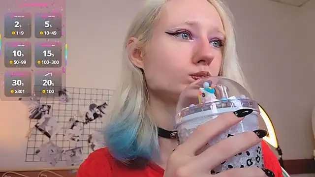 Katia Kim online show from March 2026 06:42:01 AM