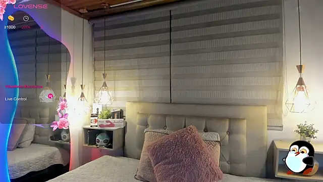 cristal  hot 1 online show from April 2026 05:00:02 AM