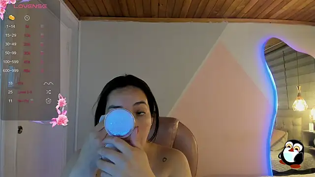 cristal  hot 1 online show from July 2026 05:00:01 AM