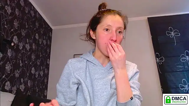 Sophi Cute online show from March 2026 01:39:01 PM