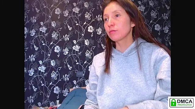 Sophi Cute online show from April 2026 11:19:01 AM