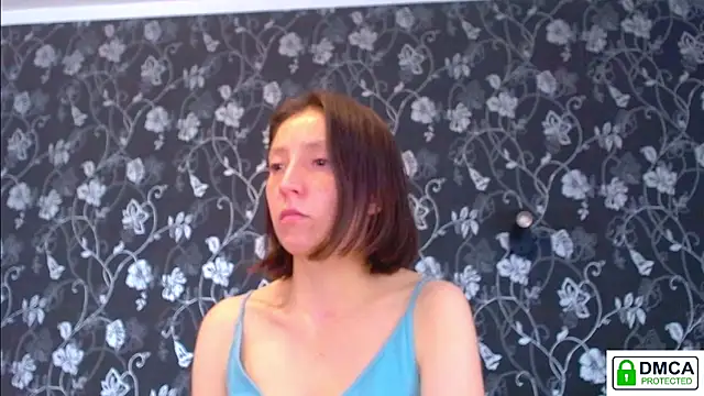 Sophi Cute online show from June 2026 11:00:02 AM